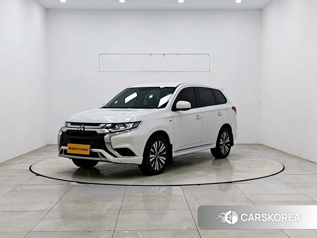 Mitsubishi  Outlander id 4218196 из Китая 17