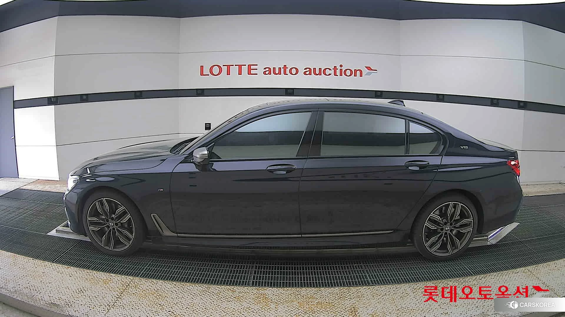 BMW  M760Li xDrive id 4289667 из Кореи 35