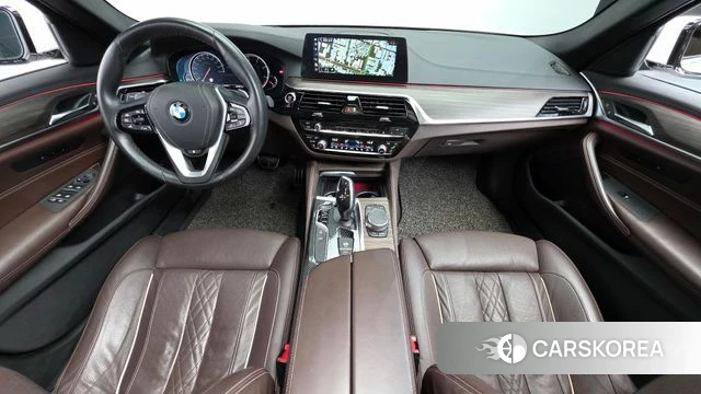 BMW 5 Series (G30) id 4596375 из Кореи 17