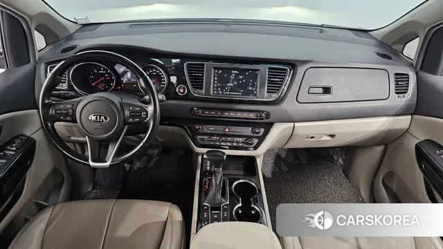 Kia The New Carnival id 3302947 из Кореи 17