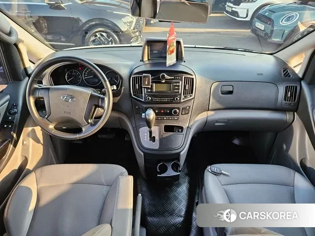 Hyundai The New Grand Starex id 3583110 из Кореи 17