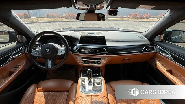 BMW 7 Series (G11) id 3806575 из Кореи 17