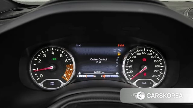 Jeep Renegade id 4683683 из Кореи 30