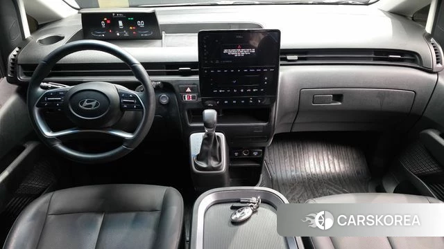 Hyundai Staria id 4308157 из Кореи 17