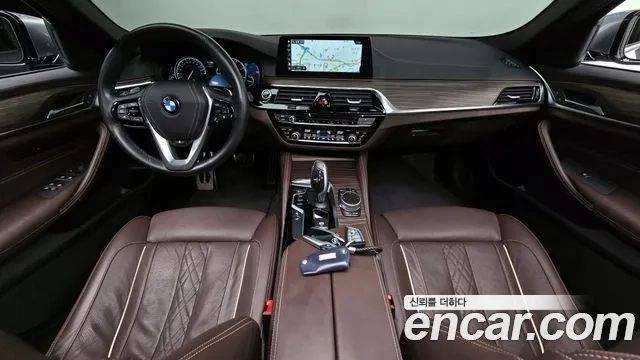 BMW 5 Series (G30) id 2933004 из Кореи 17