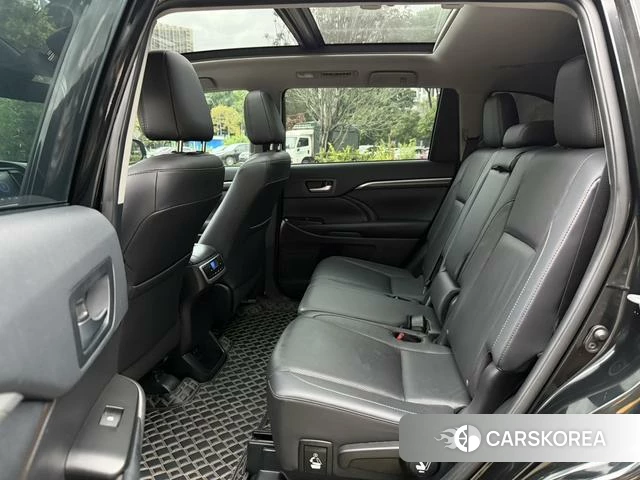 Toyota Highlander id 4328538 из Китая 10
