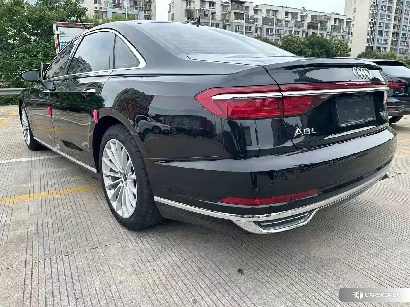 Audi A8 id 4599760 из Китая 9