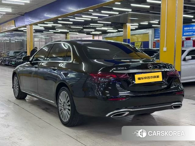 Mercedes-Benz E-class id 4272498 из Китая 7