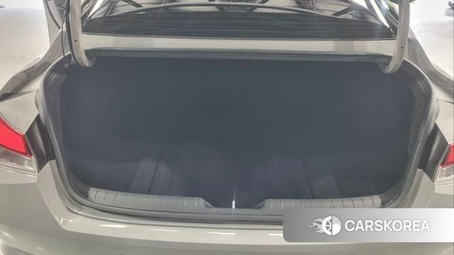 Hyundai Avante Hybrid (CN7) id 4423753 из Кореи 8