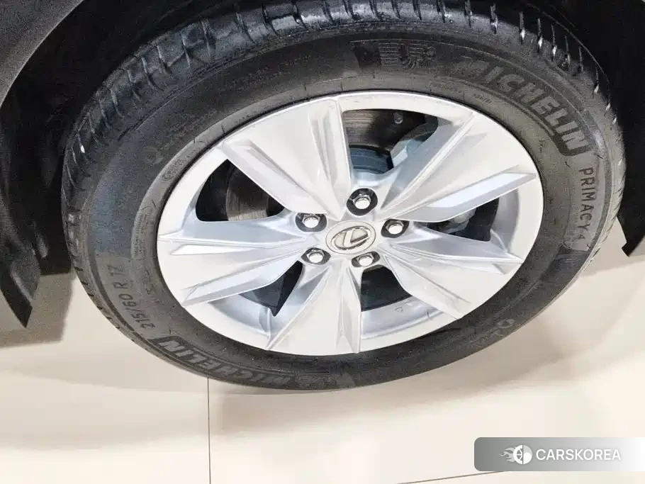 Lexus UX id 4681200 из Китая 13