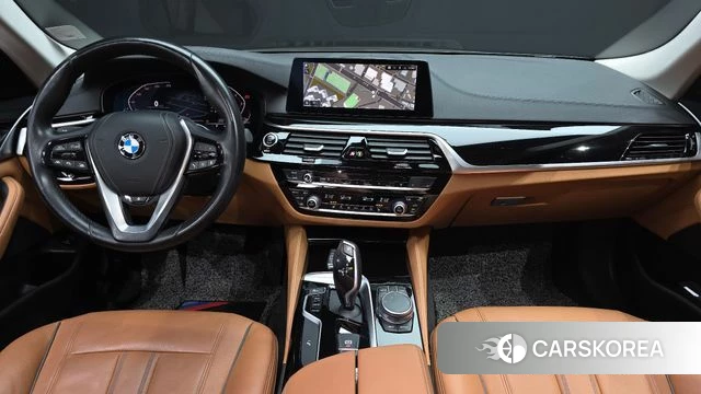 BMW 5 Series (G30) id 4203390 из Кореи 17