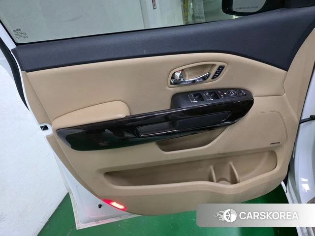 Kia The New Carnival id 4703239 из Кореи 14