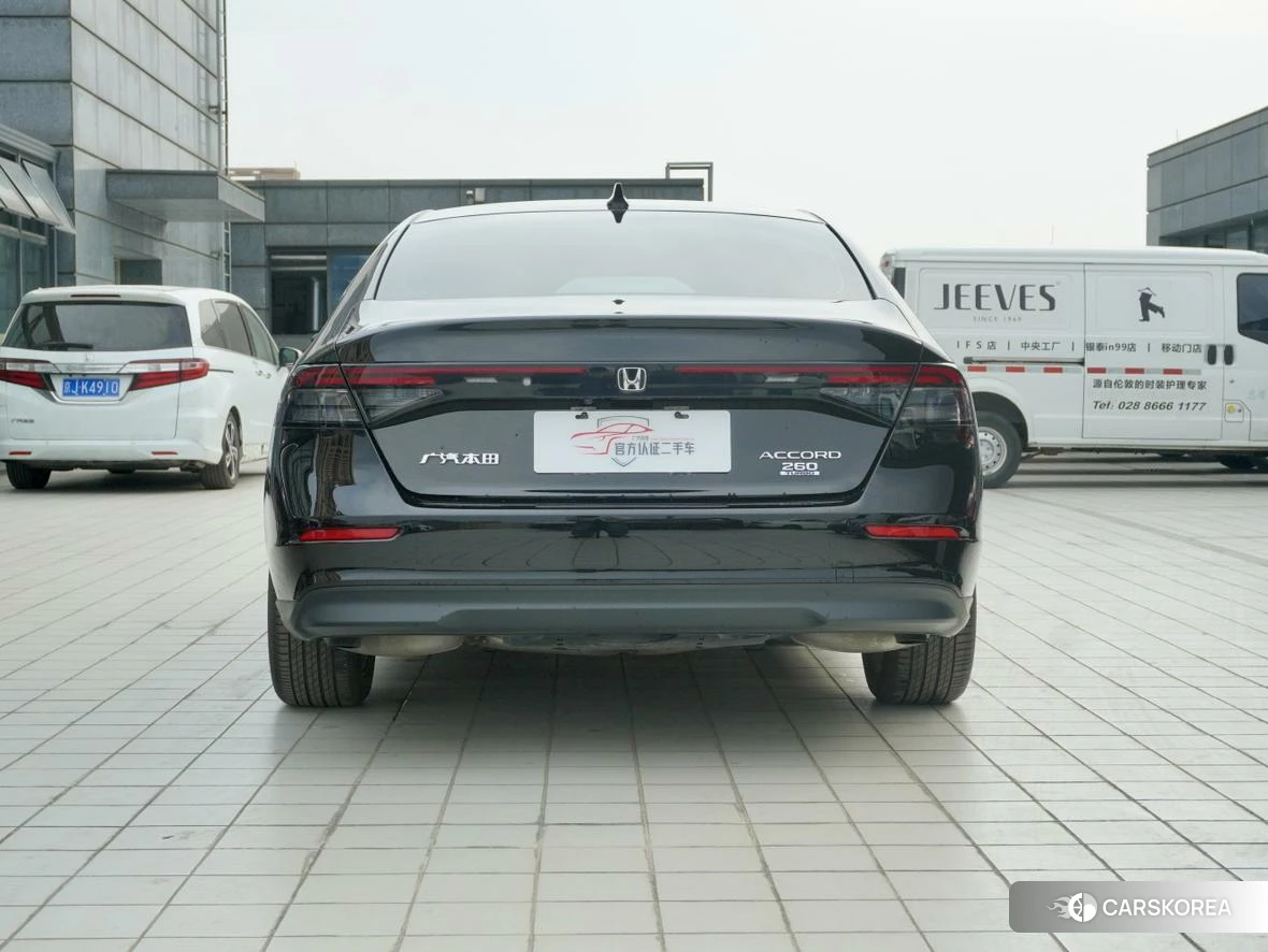 Honda Accord id 4492968 из Китая 15