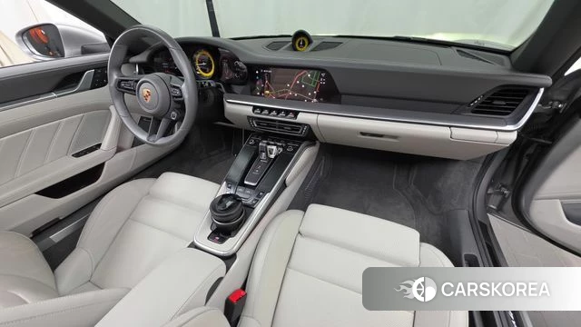 Porsche 911(992) id 4686685 из Кореи 29
