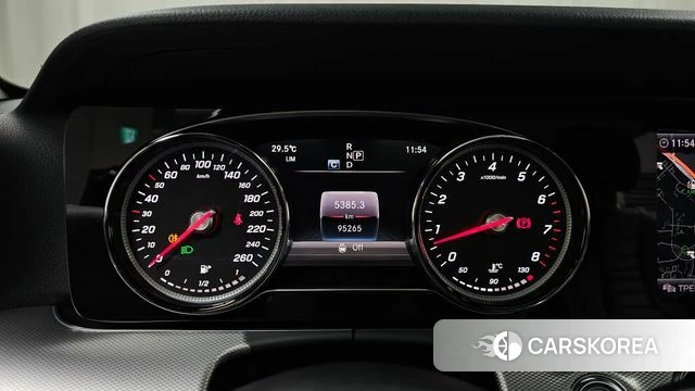 Mercedes-Benz E-Class W213 id 4620158 из Кореи 27