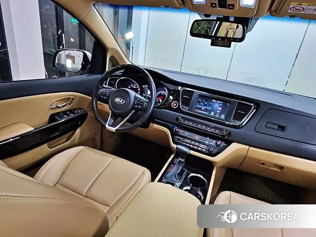 Kia The New Carnival id 3474071 из Кореи 17