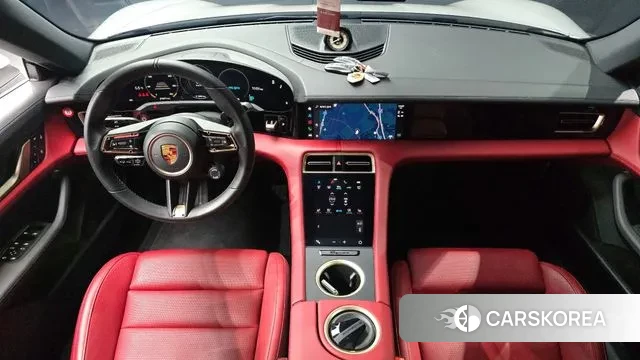 Porsche Taycan id 3787738 из Кореи 17