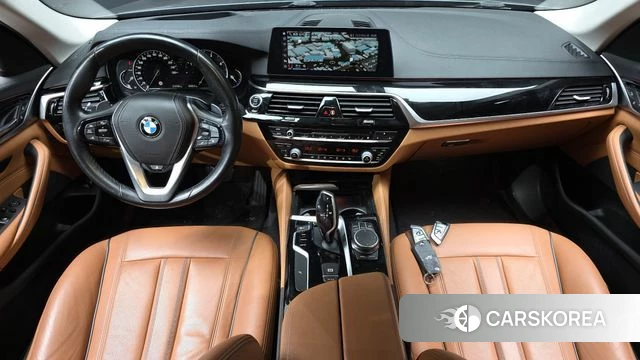 BMW 5 Series (G30) id 4698956 из Кореи 17