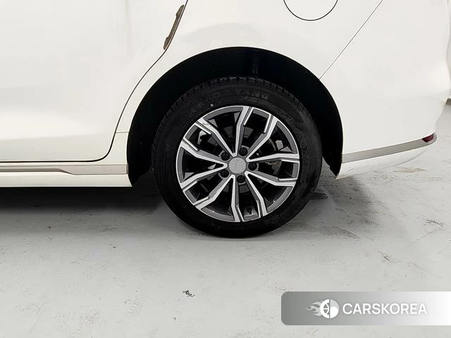 BYD Song MAX id 4211258 из Китая 17