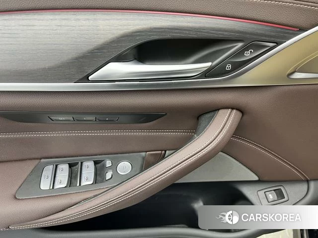 BMW 5 series id 4257497 из Китая 30