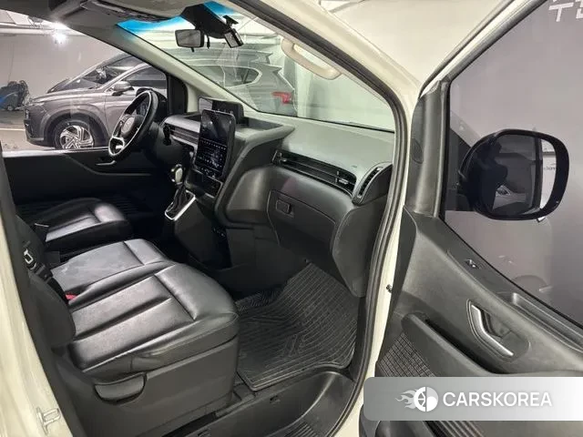 Hyundai Staria id 3028138 из Кореи 17