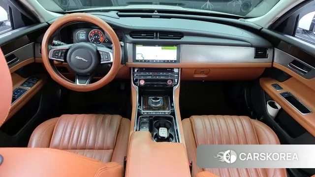 Jaguar XF (X260) id 3599171 из Кореи 17