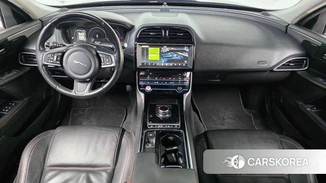 Jaguar XE id 3820846 из Кореи 17