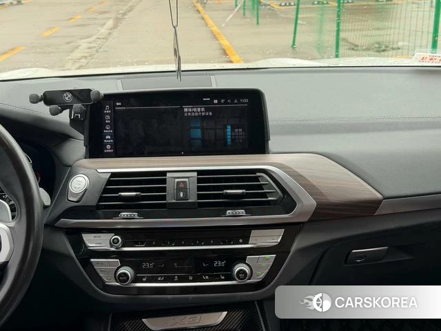 BMW X3 id 4359069 из Китая 16