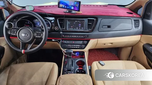 Kia The New Carnival id 3754187 из Кореи 17