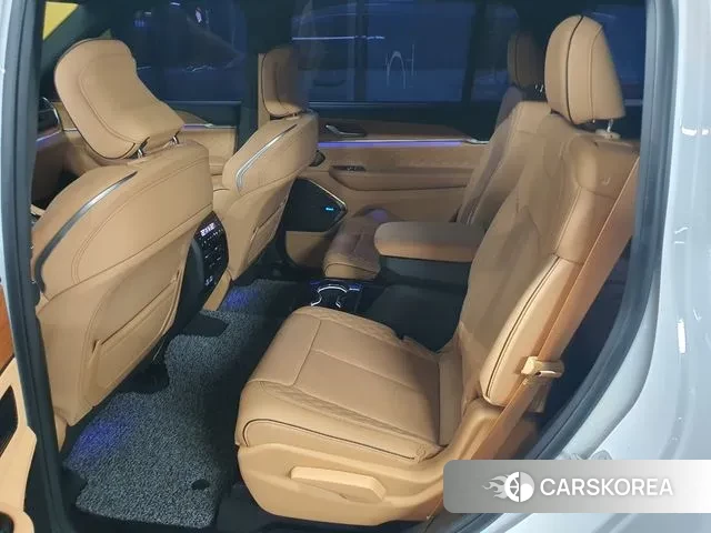 Jeep Grand Cherokee (WL) id 2930557 из Кореи 17