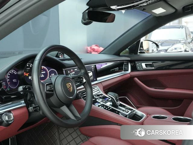 Porsche Panamera id 3926917 из Китая 23