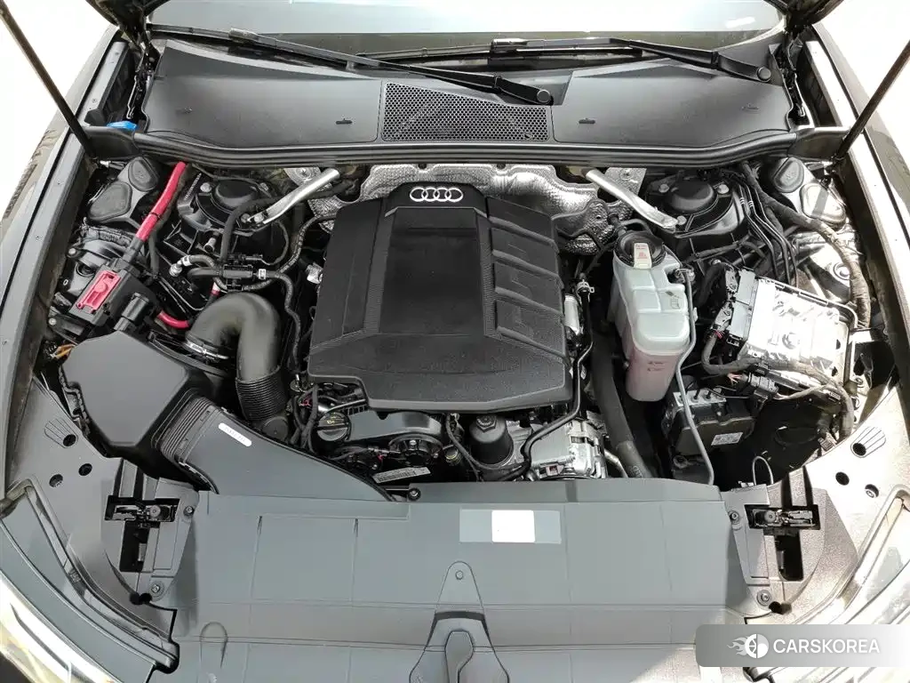 Audi A6L id 4514334 из Китая 18