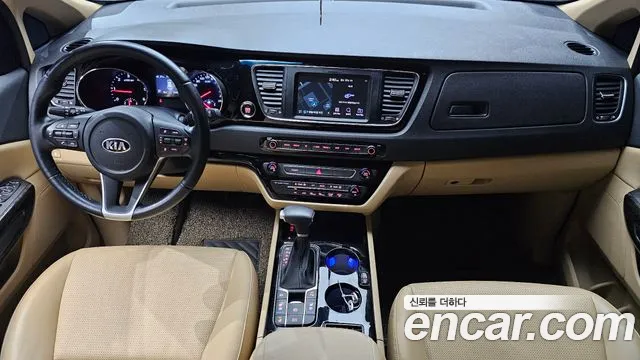 Kia The New Carnival id 2827021 из Кореи 17