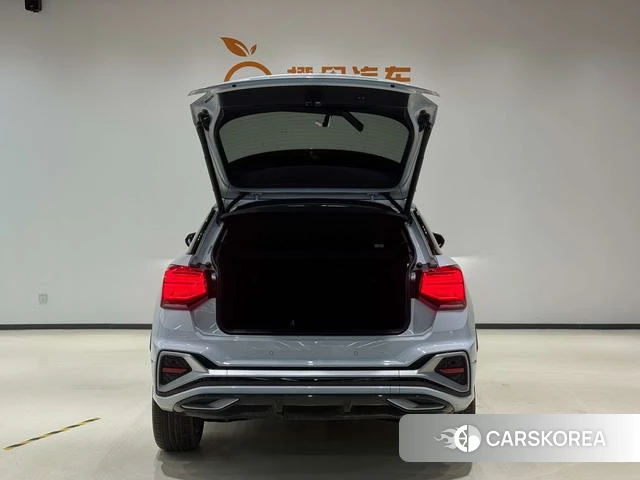 Audi Q2L id 4307178 из Китая 14