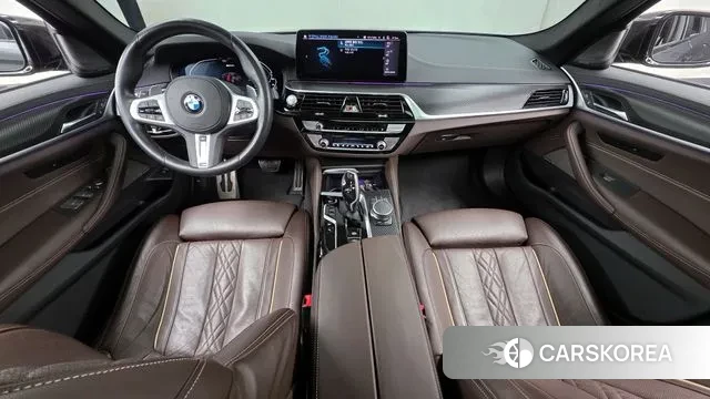 BMW 5 Series (G30) id 3551894 из Кореи 17