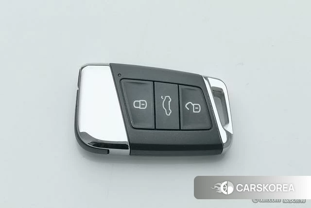 Volkswagen CC id 3969180 из Китая 21