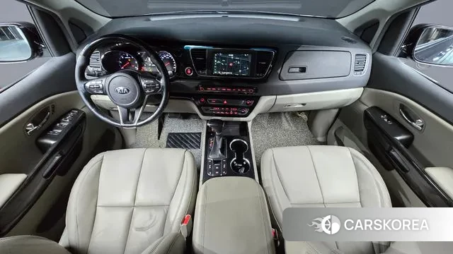 Kia The New Carnival id 3469910 из Кореи 17