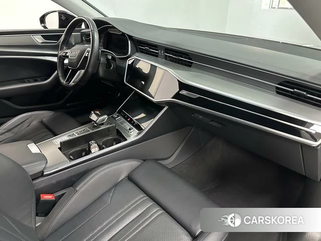 Audi A7 id 3889742 из Китая 17
