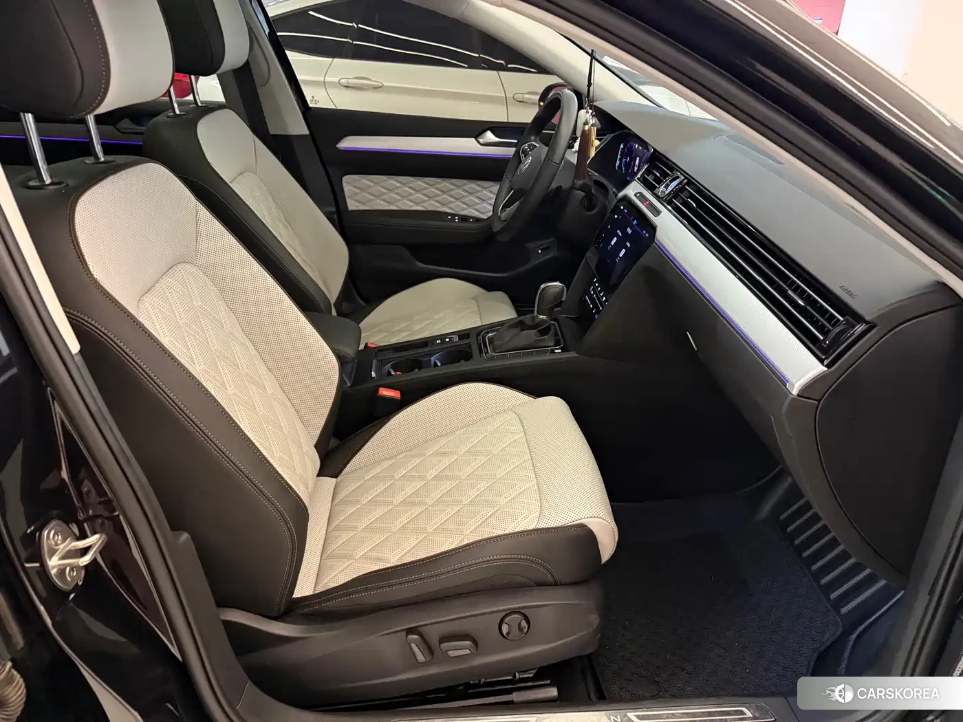 Volkswagen Magotan id 4565252 из Китая 16
