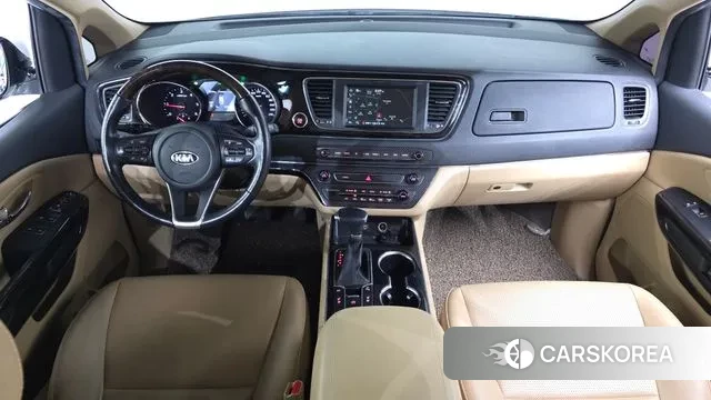 Kia The New Carnival id 3379875 из Кореи 17