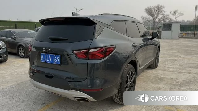Chevrolet Trailblazer id 4207240 из Китая 14