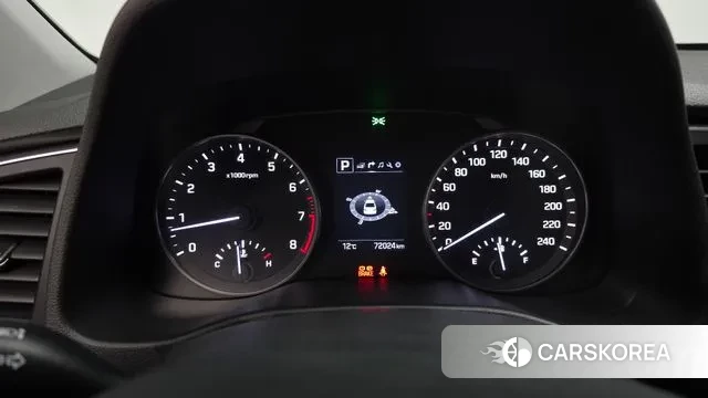 Hyundai Avante AD id 3728557 из Кореи 17