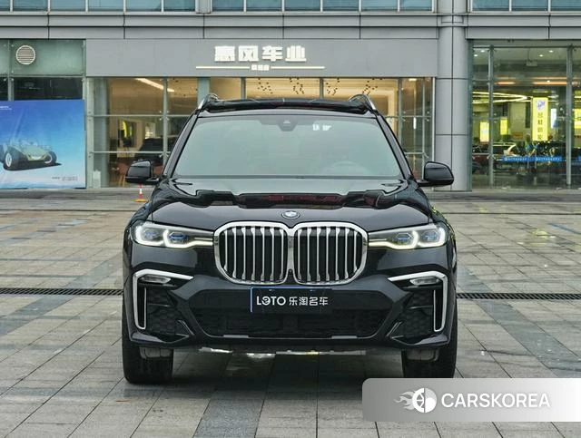 BMW X7 id 4259812 из Китая 10