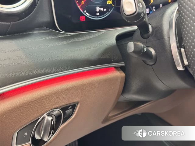 Mercedes-Benz E-class id 4272125 из Китая 20