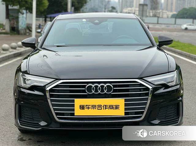 Audi A6L id 4301599 из Китая 11