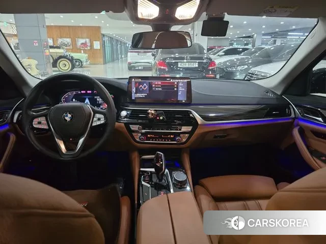 BMW 5 Series (G30) id 3620564 из Кореи 15