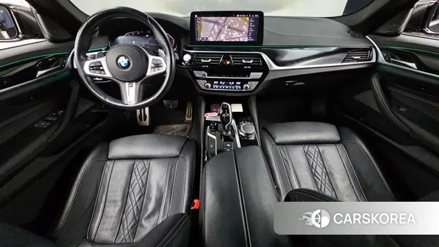 BMW 5 Series (G30) id 3468950 из Кореи 17