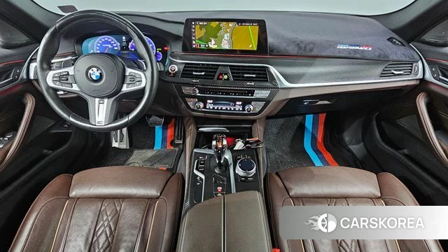BMW 5 Series (G30) id 4836849 из Кореи 30