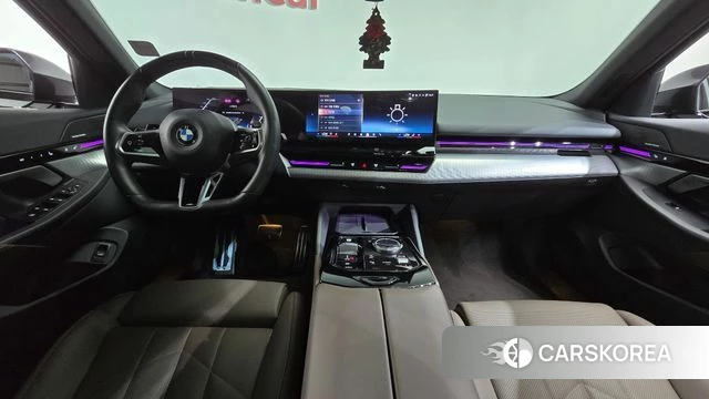 BMW 5 Series (G60) id 4730348 из Кореи 30