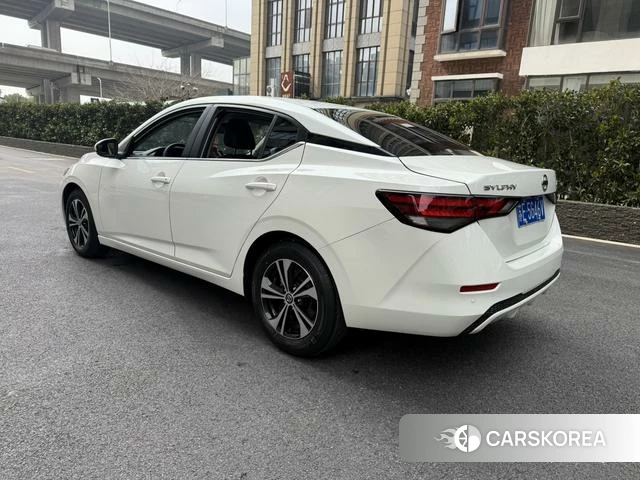 Nissan Xuan Yi id 4240047 из Китая 15